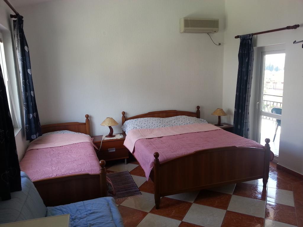 Apartments Stevo Nikocevic Bar Bilik gambar